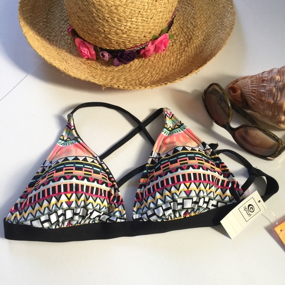 RESTOCKED ✅ RIP CURL Goddess Aztec Bikini Top - Picture 8 of 8